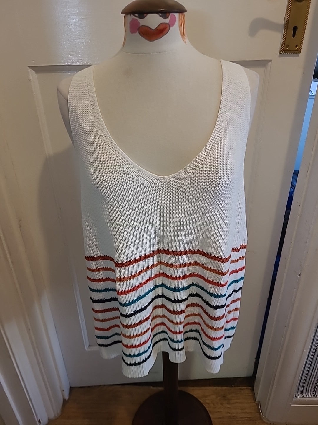 Ladies Size XL White With Multi Stripe Sleeveless Top