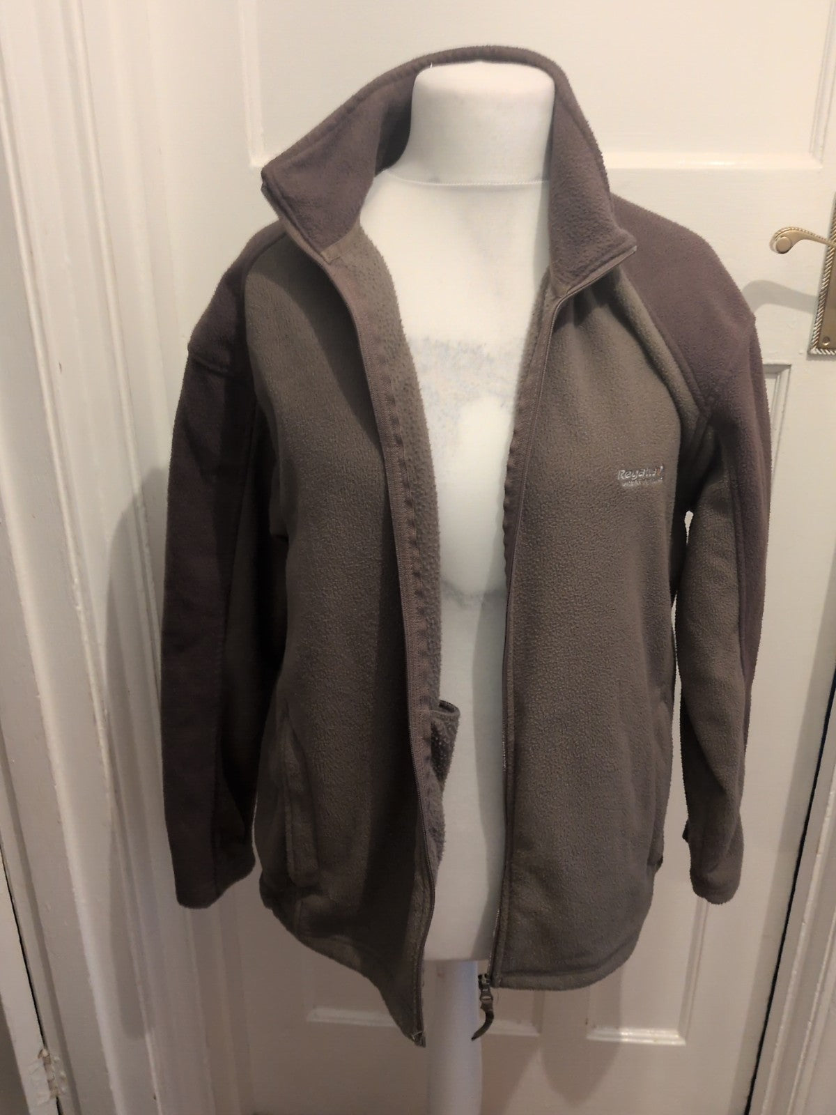 Regatta Medium Khaki Full Zip Jumper