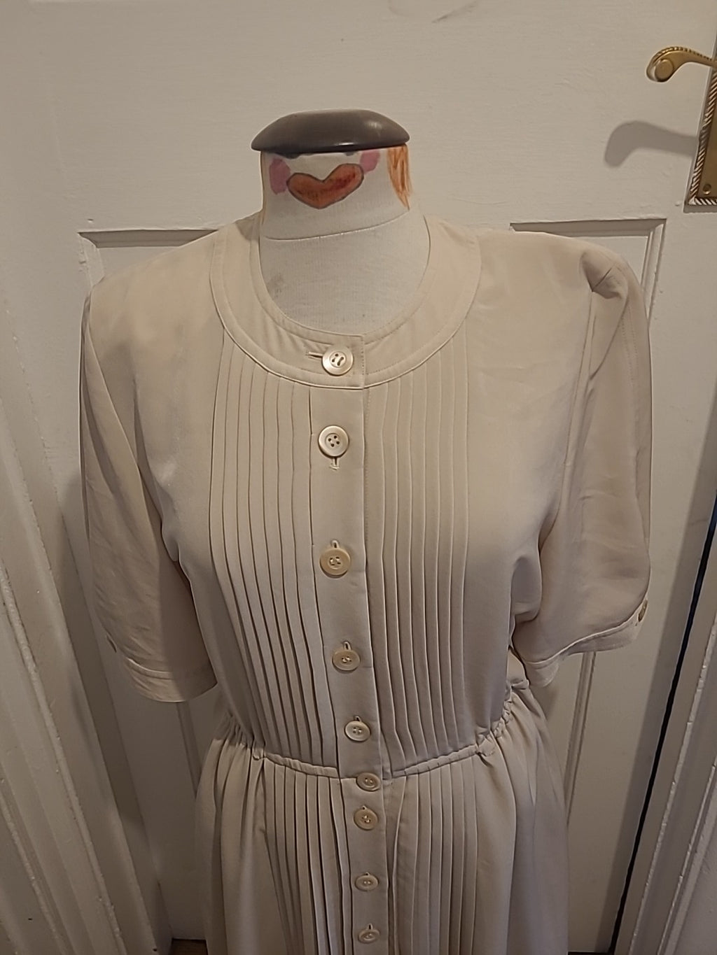 Ladies Size S/M Vintage Pale Beige Pleated Dress