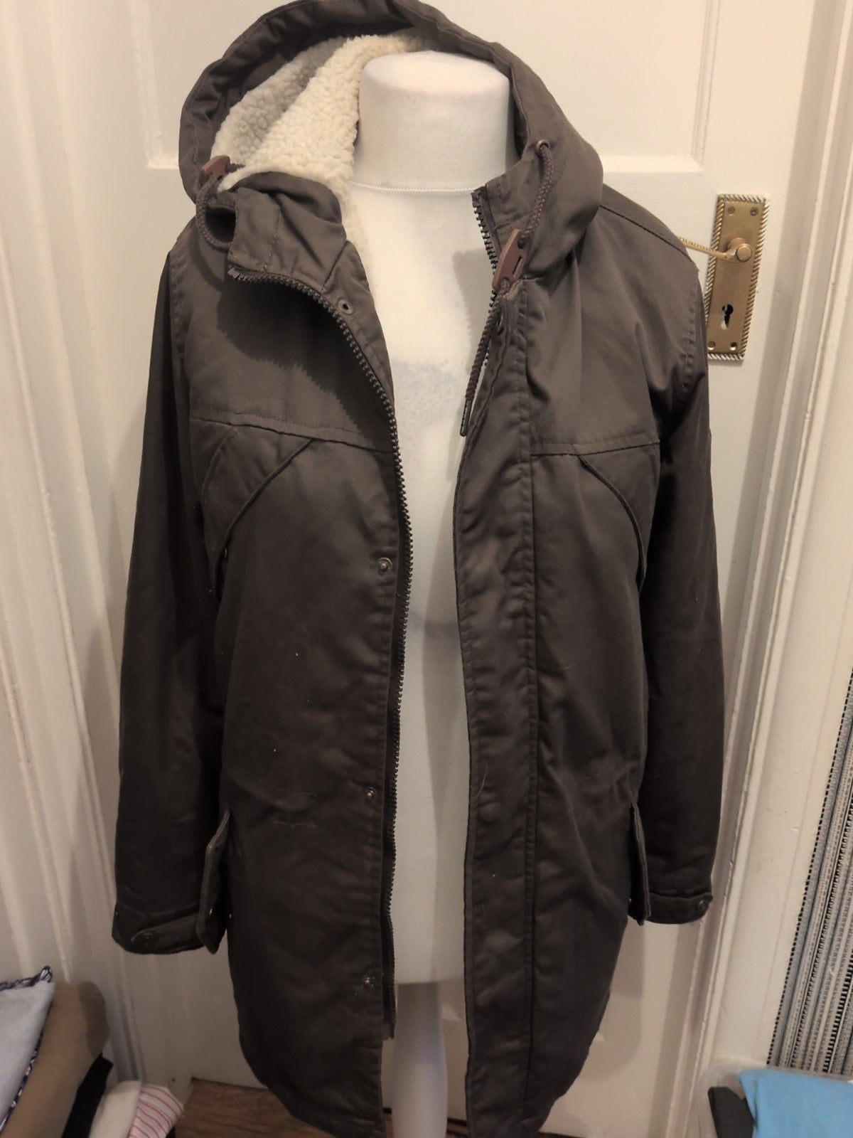 Ladies Twisted Soul Heritage Size Small Grey Fleece Lined Coat