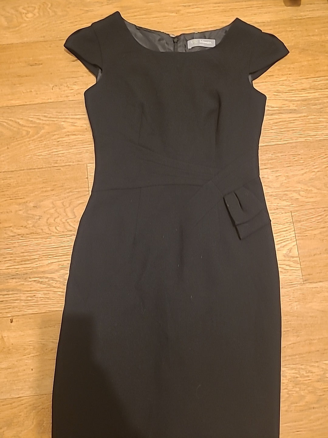 Ladies Marks And Spencer Size 6 Petite Sleeveless Black Lined Dress