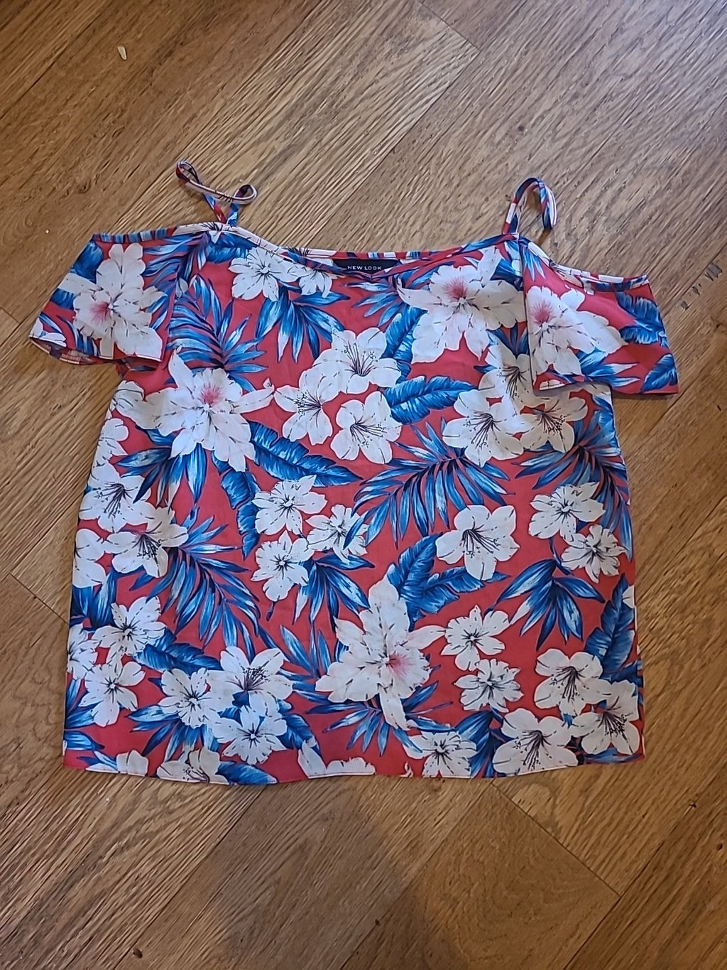 Ladies New Look Size 8 Red Blue Short Sleeved Cami Top