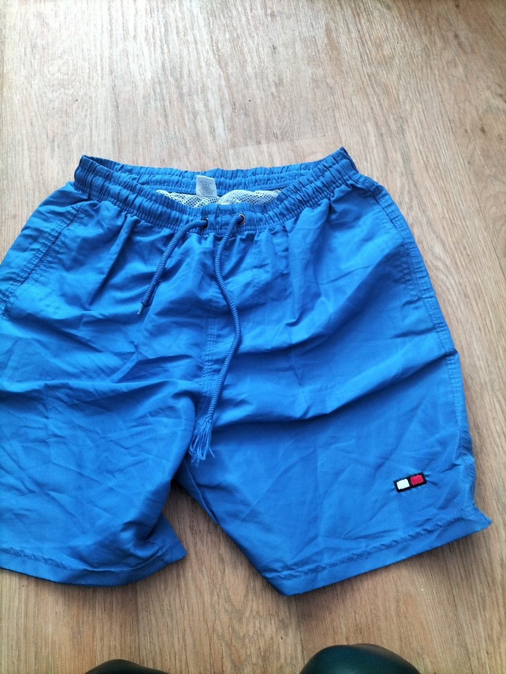 Mens Banateli Size Medium Blue Elasticated Mesh Lined Shorts