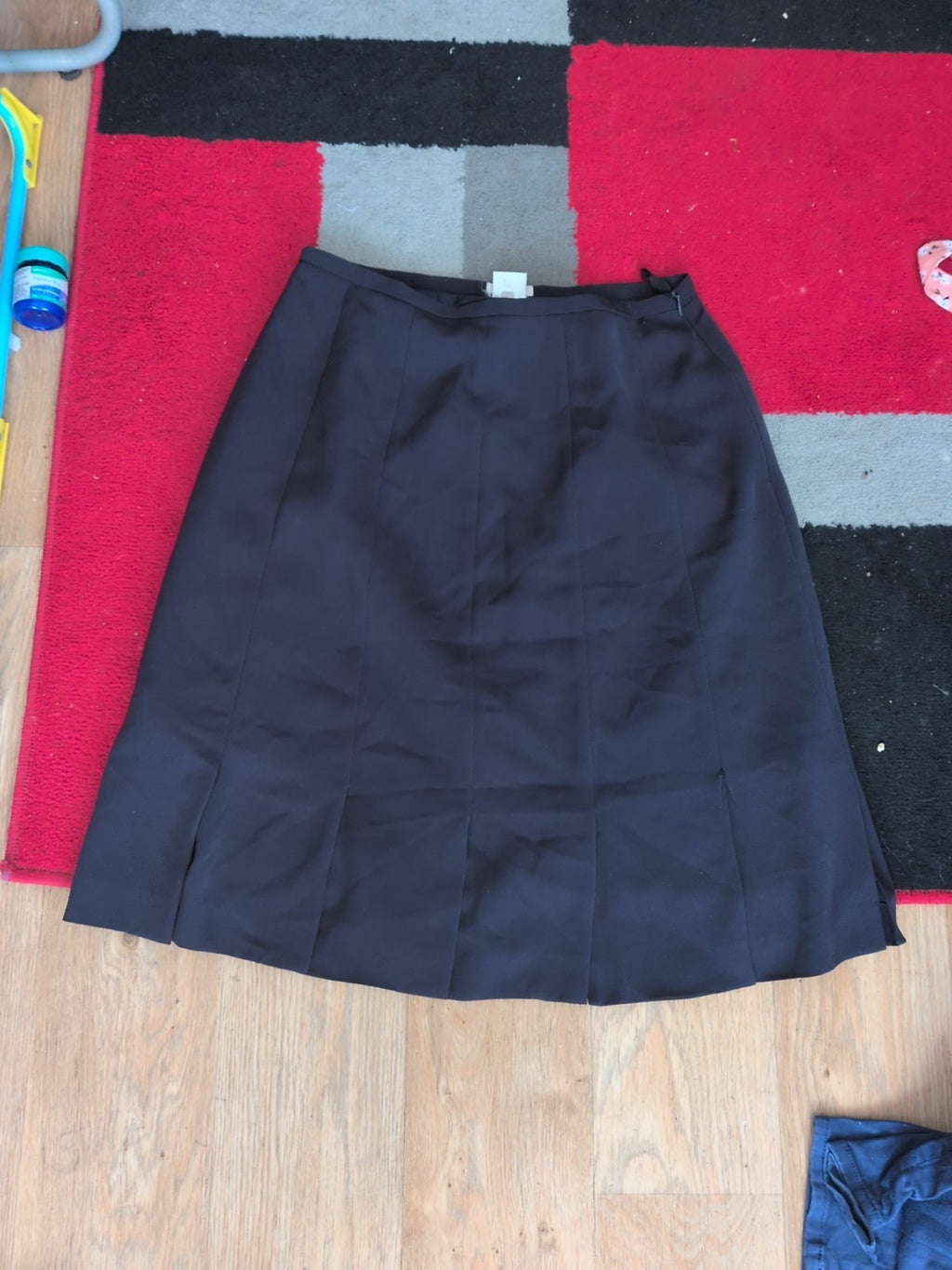 Ladies Julie Guerlande Size 30w Black Lined Skirt