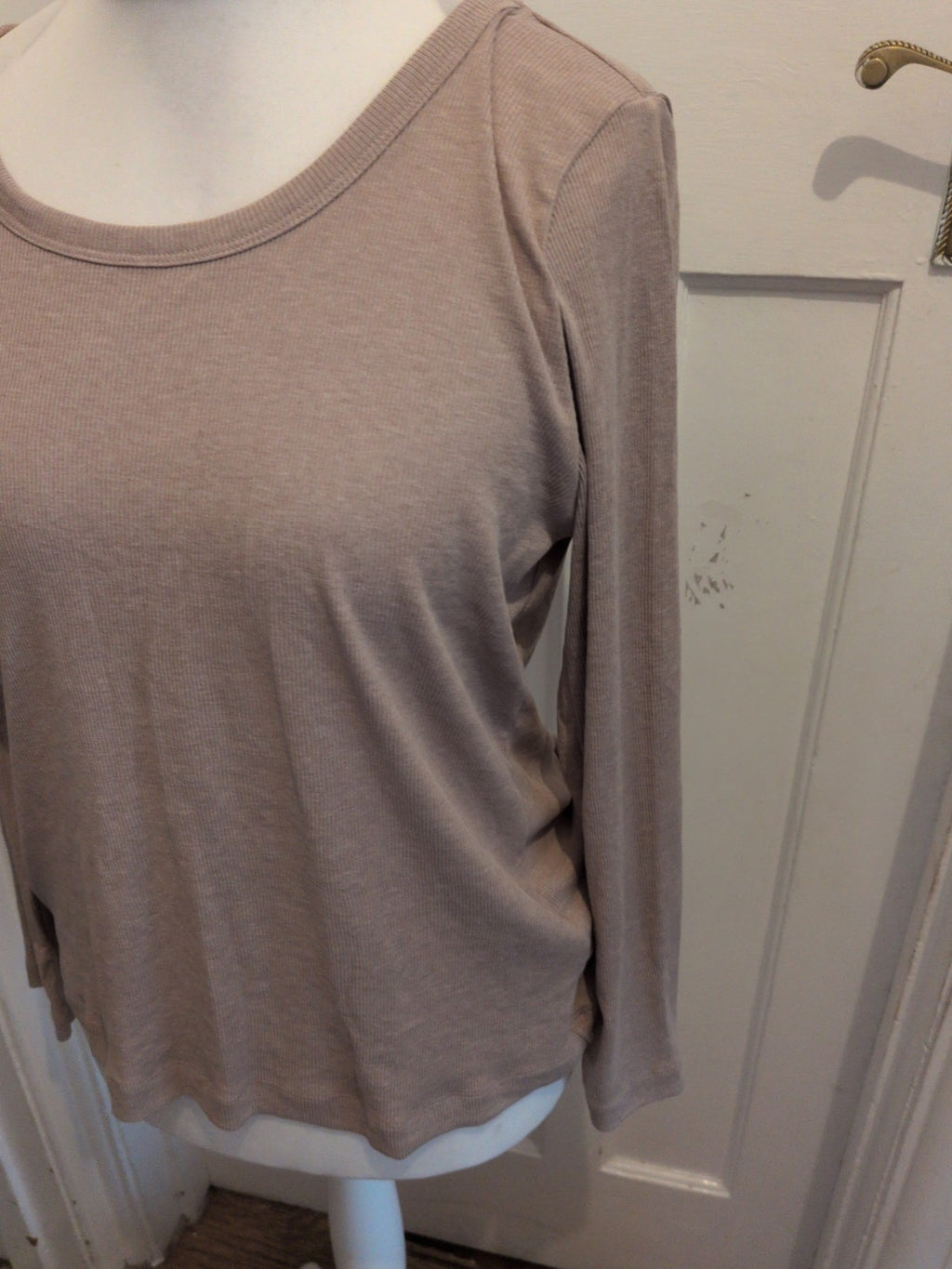 Primark XL Beige Long Sleeve Scoop T-shirt