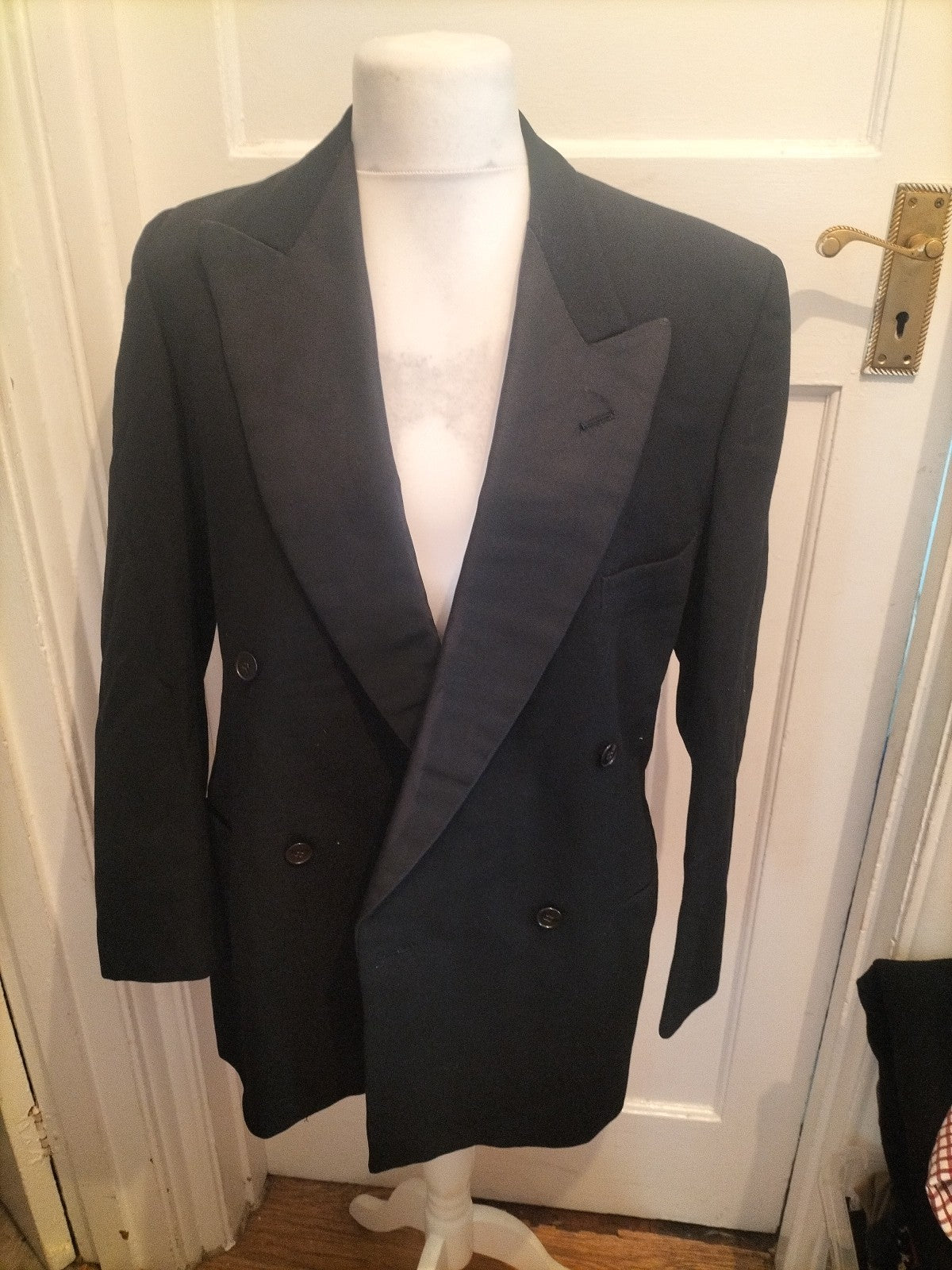 Sumrie Tailored Large Black Suit Jacket