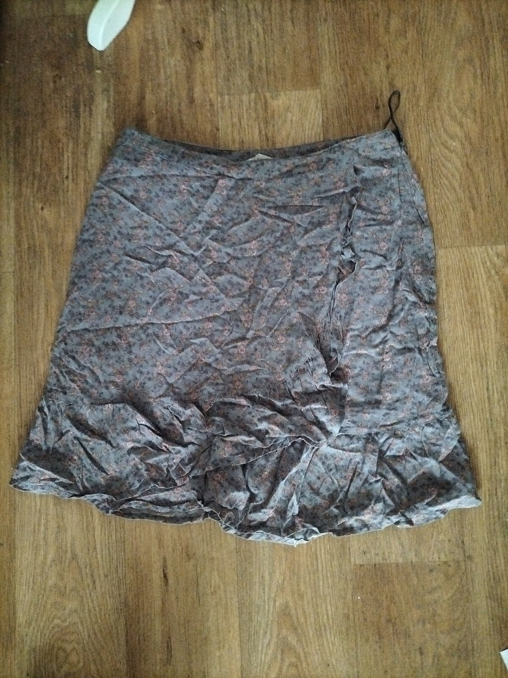 Ladies Fat Face Size 10 Grey Short Skirt