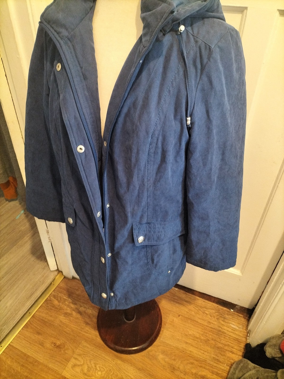 Ladies BM Collection Size XS Navy Blue Lined Long Sleeved Coat