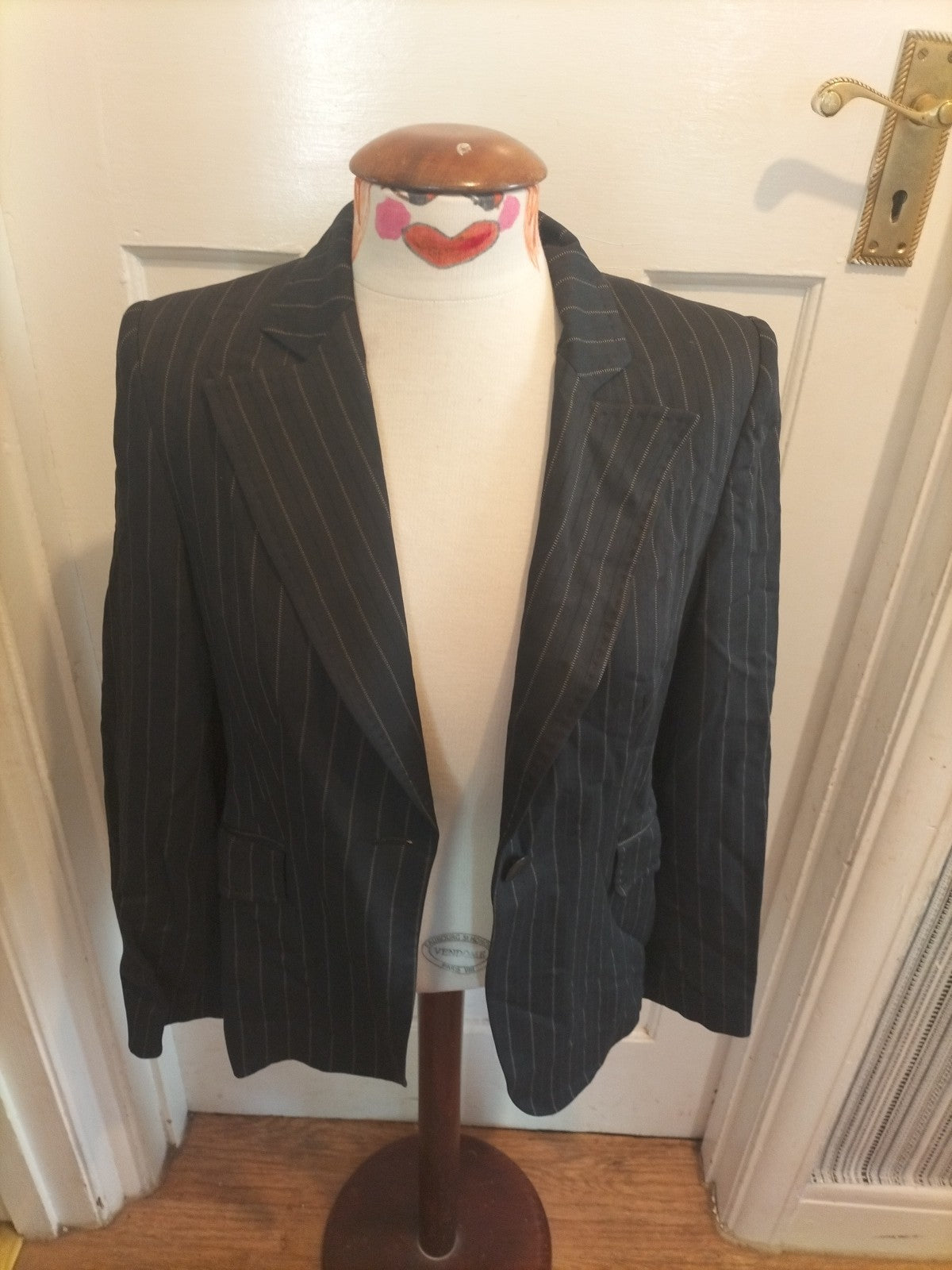 Ladies Podivm Size 12 Black With Thin Stripes Padded Lined Blazer