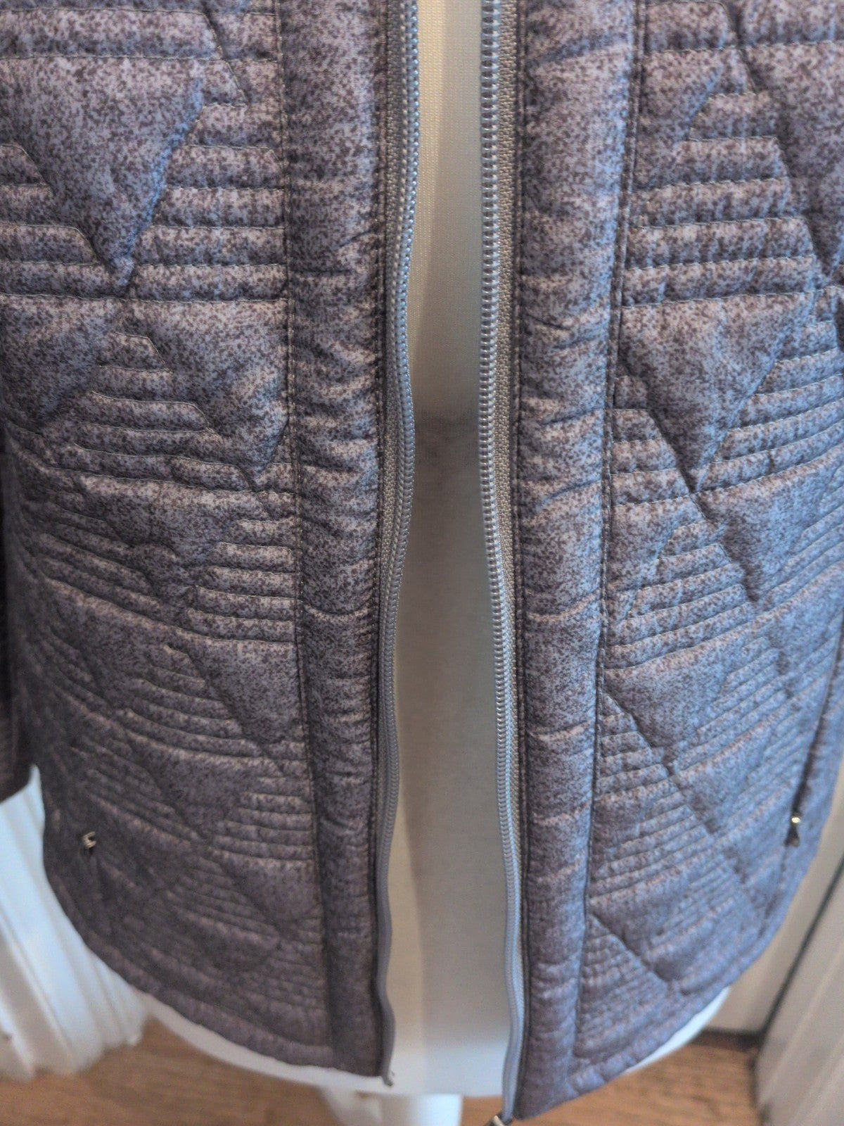 Viz.A.viz 8/10 Grey Full Zip Jacket