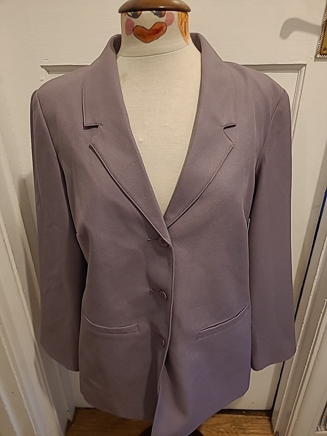 Ladies Damart Size 16 Lilac Purple Lined Padded Blazer