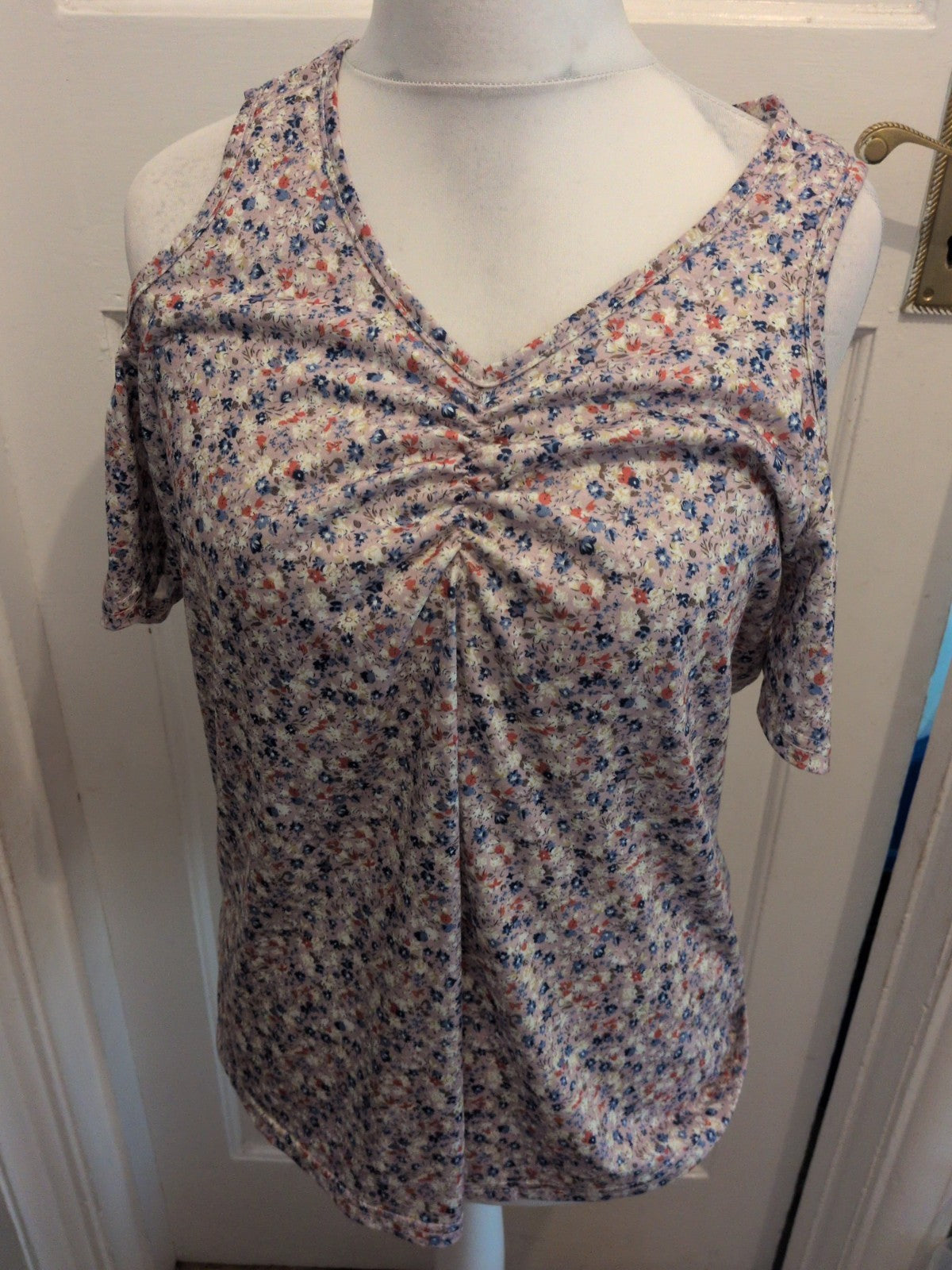 2XL Purple Floral Open Shoulder Short Sleeve Blouse