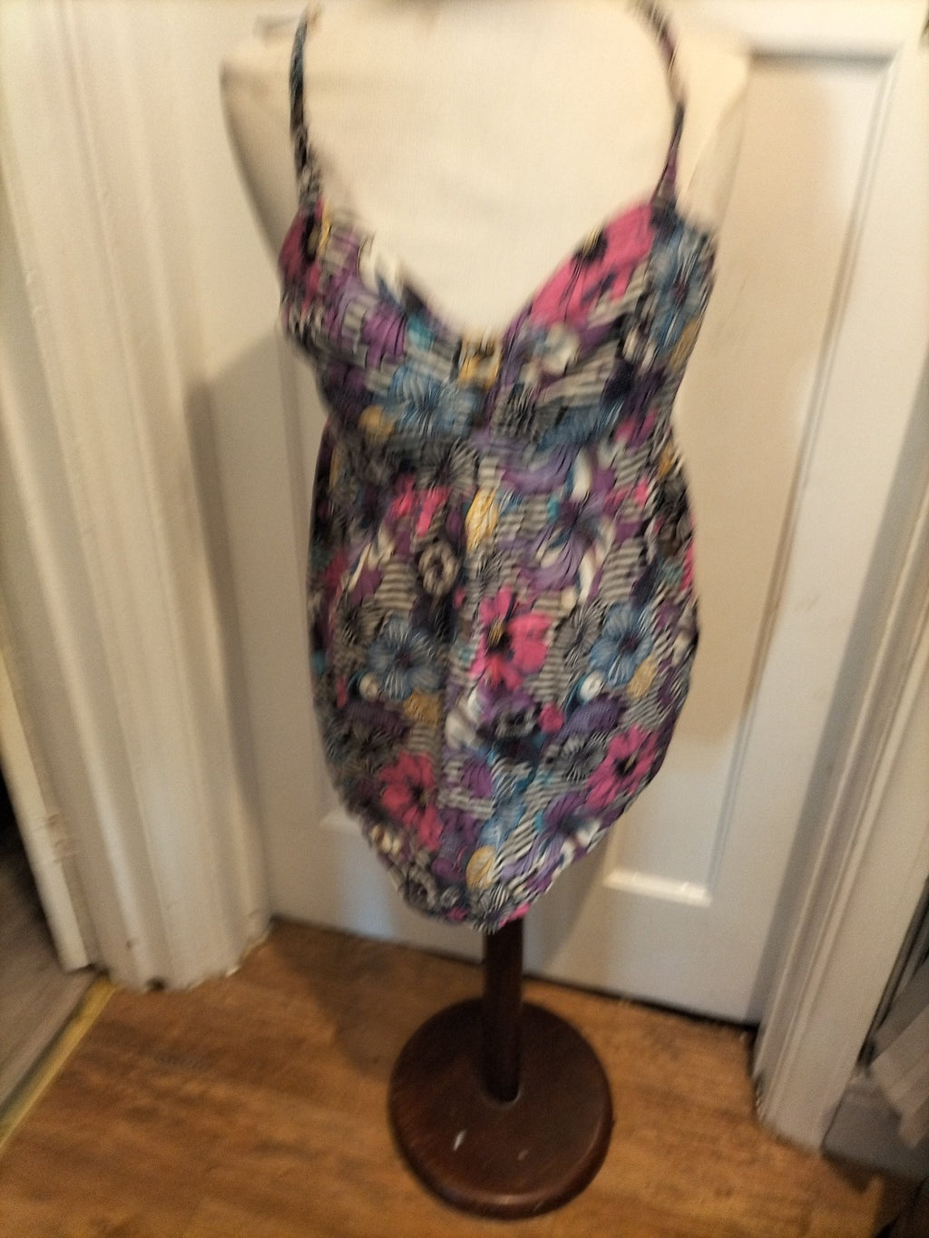 Ladies Animal Size 12 Multicoloured Floral Top