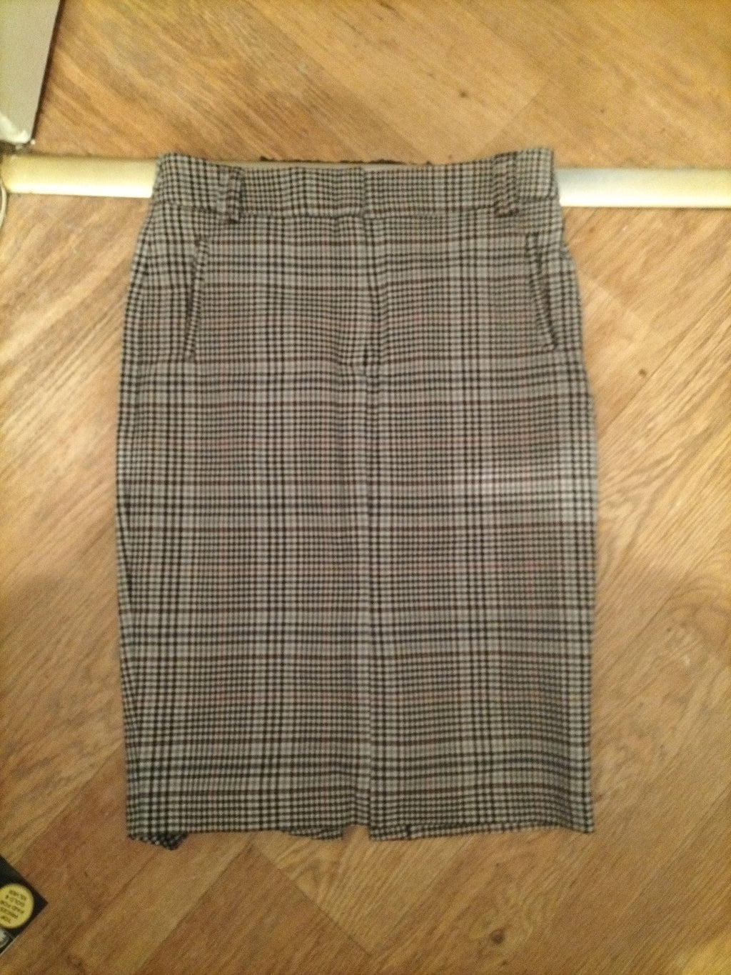 Ladies Marks And Spencer Size 10 Grey Mix Check Lined Skirt Length 24 Inch