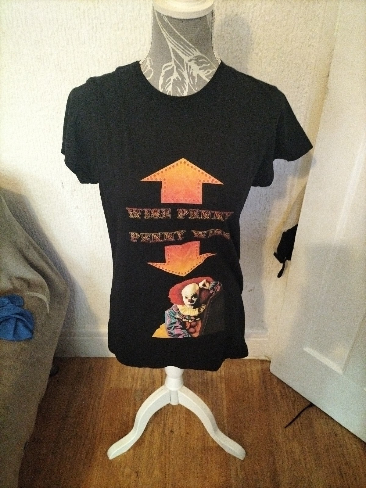 Ladies Gildan Size Xl Clown Short Sleeved Tshirt