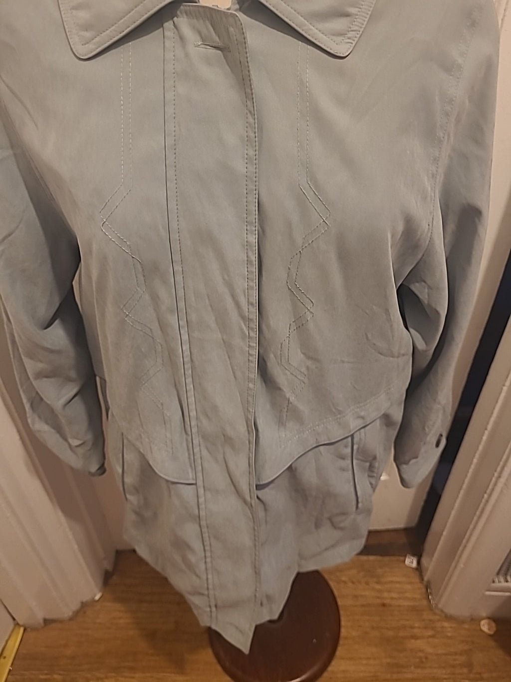 Ladies Berkertex Size 10-12 Light Green Lined Long Sleeved Jacket Zip Through