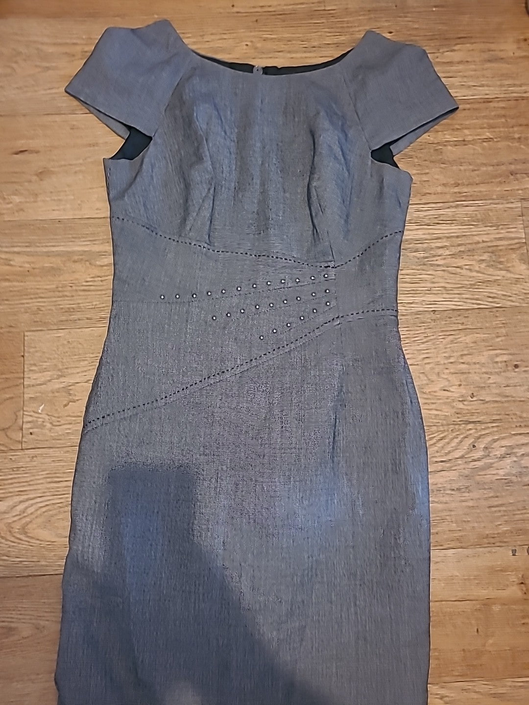Ladies Marks And Spencer Size 8 Grey Fleck With Stud Detail Sleeveless Lined...