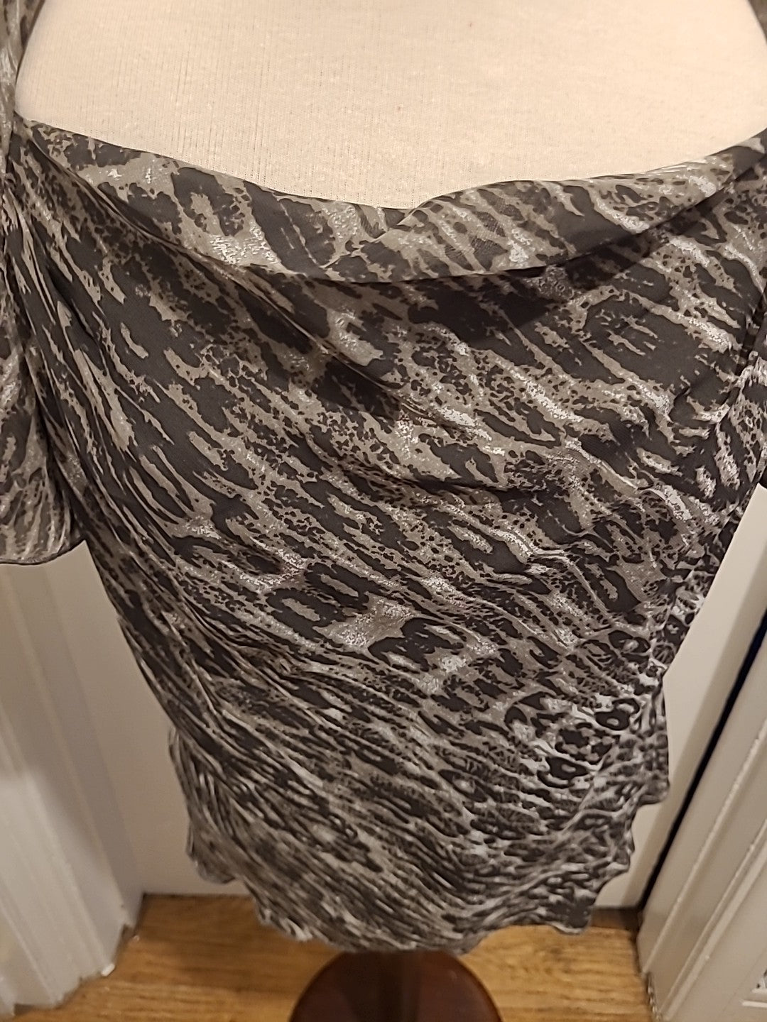 Ladies Marks And Spencer Size 14 Mink Mix Short Sleeved Blouse