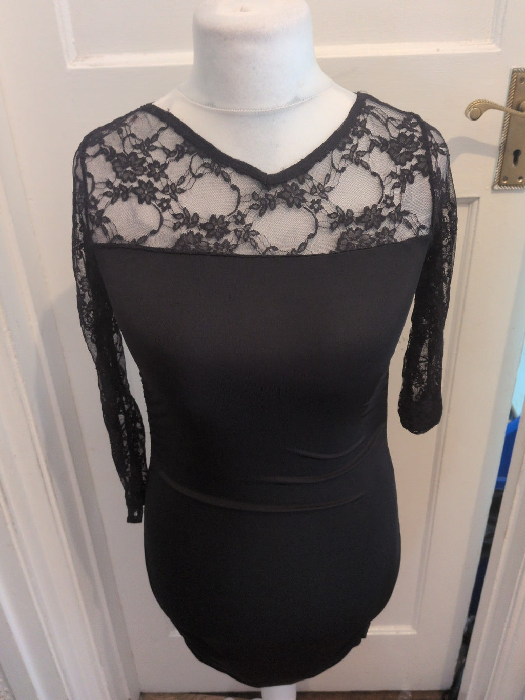 Small Black Ruched Lace Sleeve Dress
