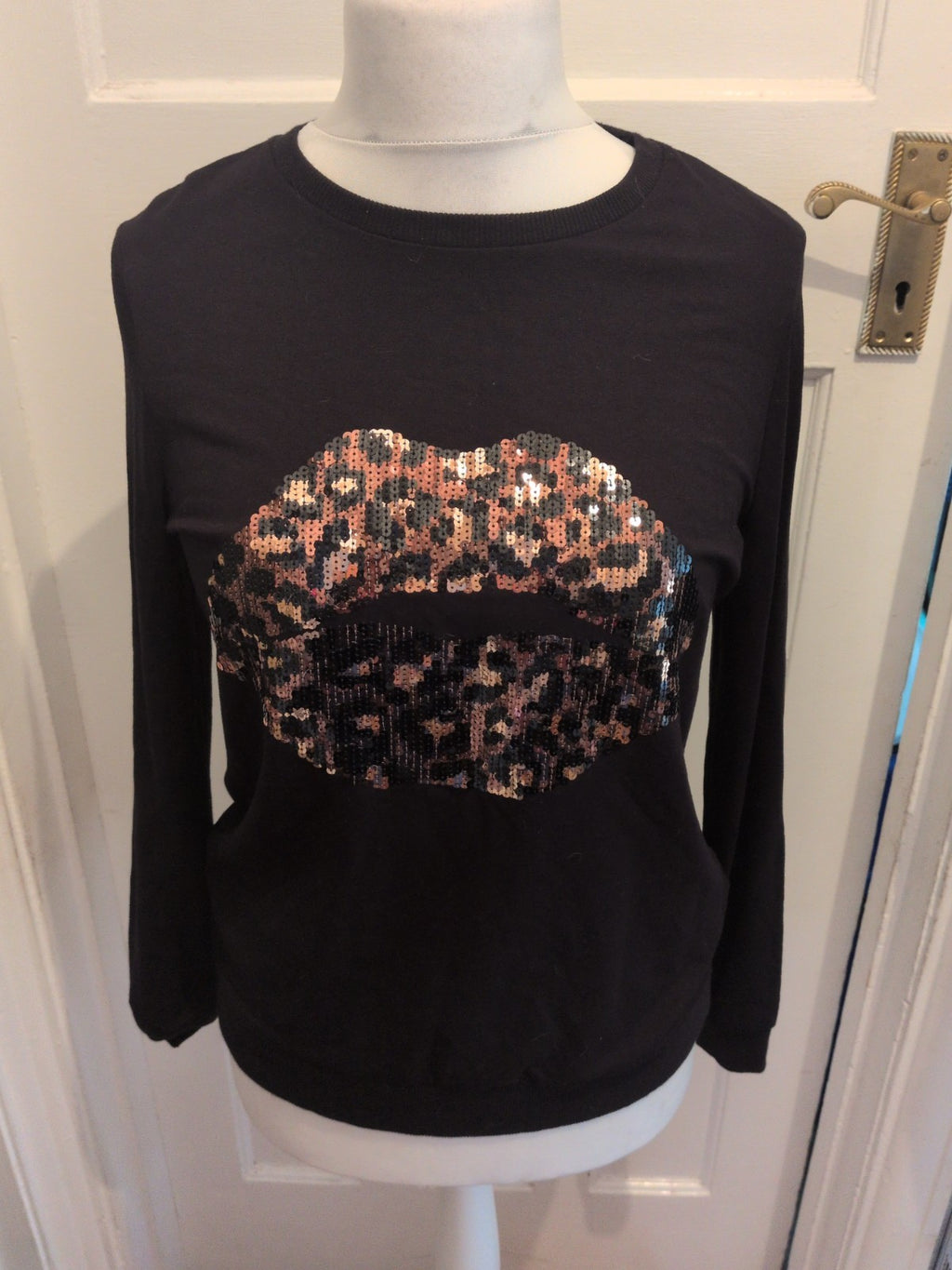 Tu 10 Black With Sequin Lips Long Sleeve Jumper