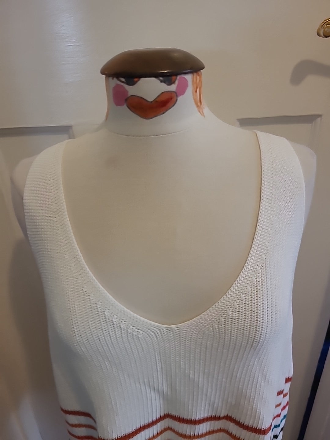 Ladies Size XL White With Multi Stripe Sleeveless Top