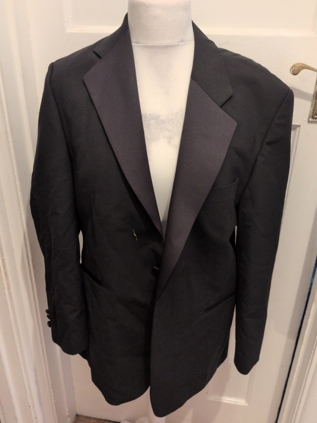 Sovereign Debenhams 40 Short Black Lined Suit Jacket