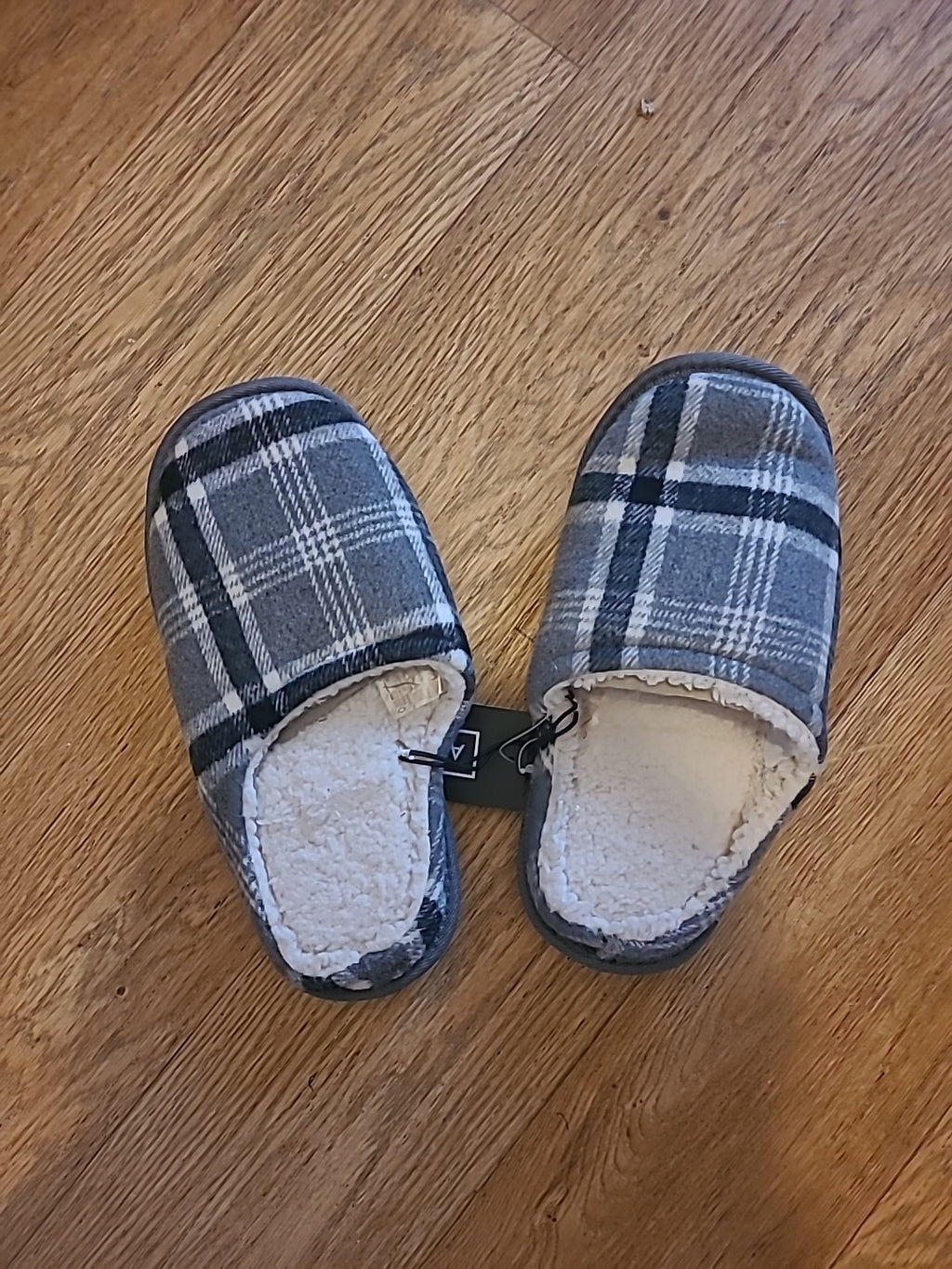 Brand New Mens Avenue Size Uk 7 Grey Memory Foam Slippers