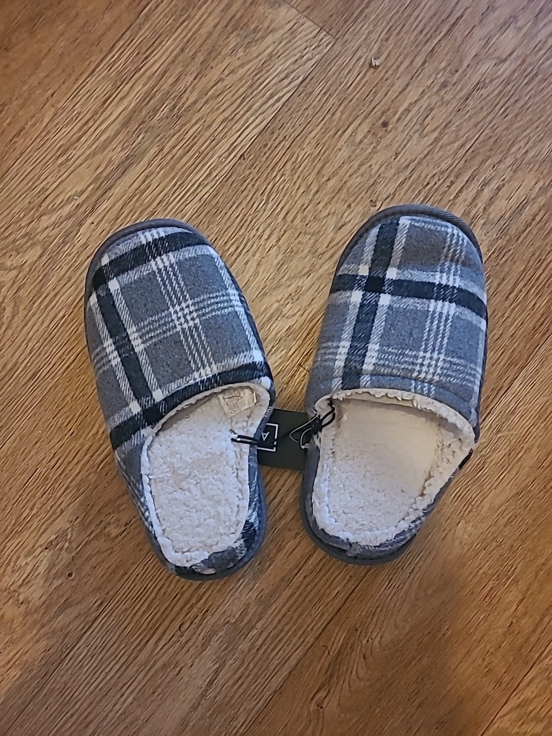 Brand New Mens Avenue Size Uk 7 Grey Memory Foam Slippers