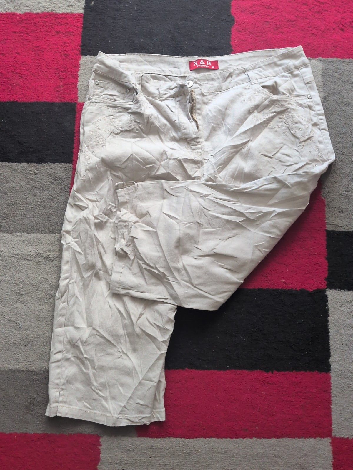 X&H EU 44 Flax Cropped Trousers