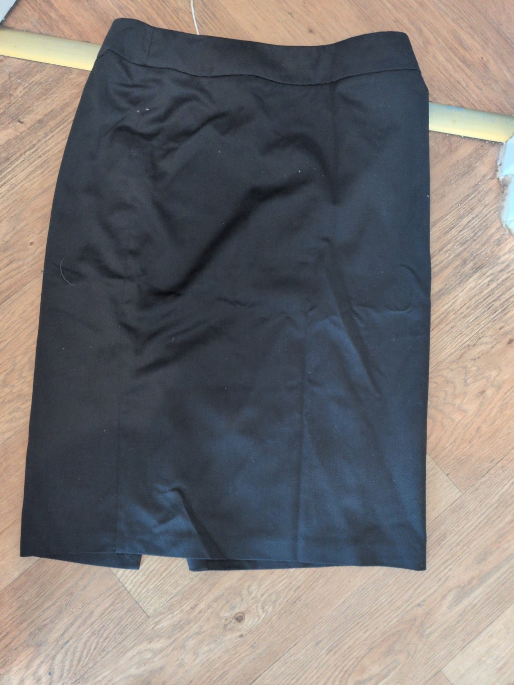Marks And Spencer 16 Length 27" Black Skirt