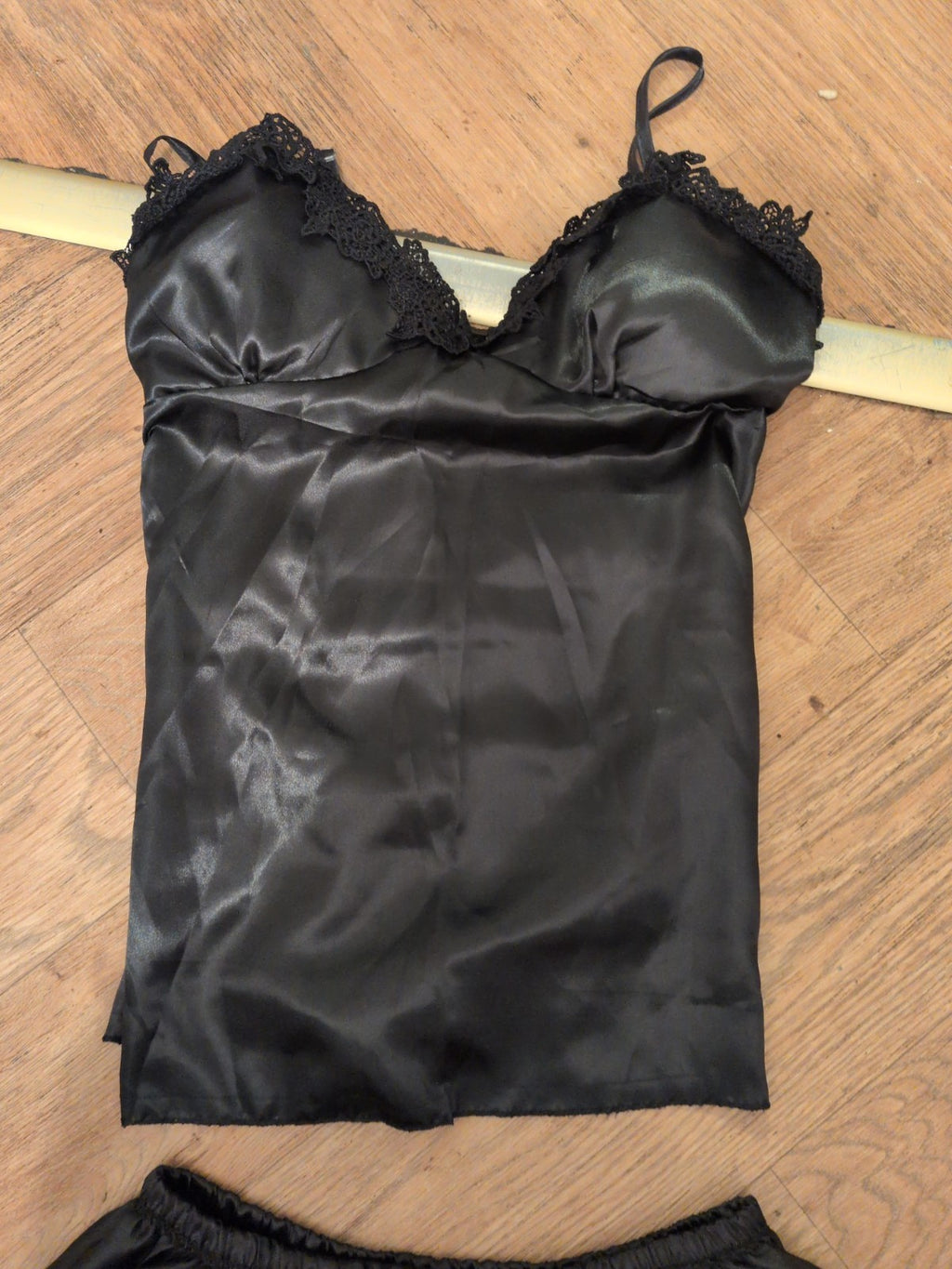 Ladies Size Medium Black 3 Piece Pyjama Set