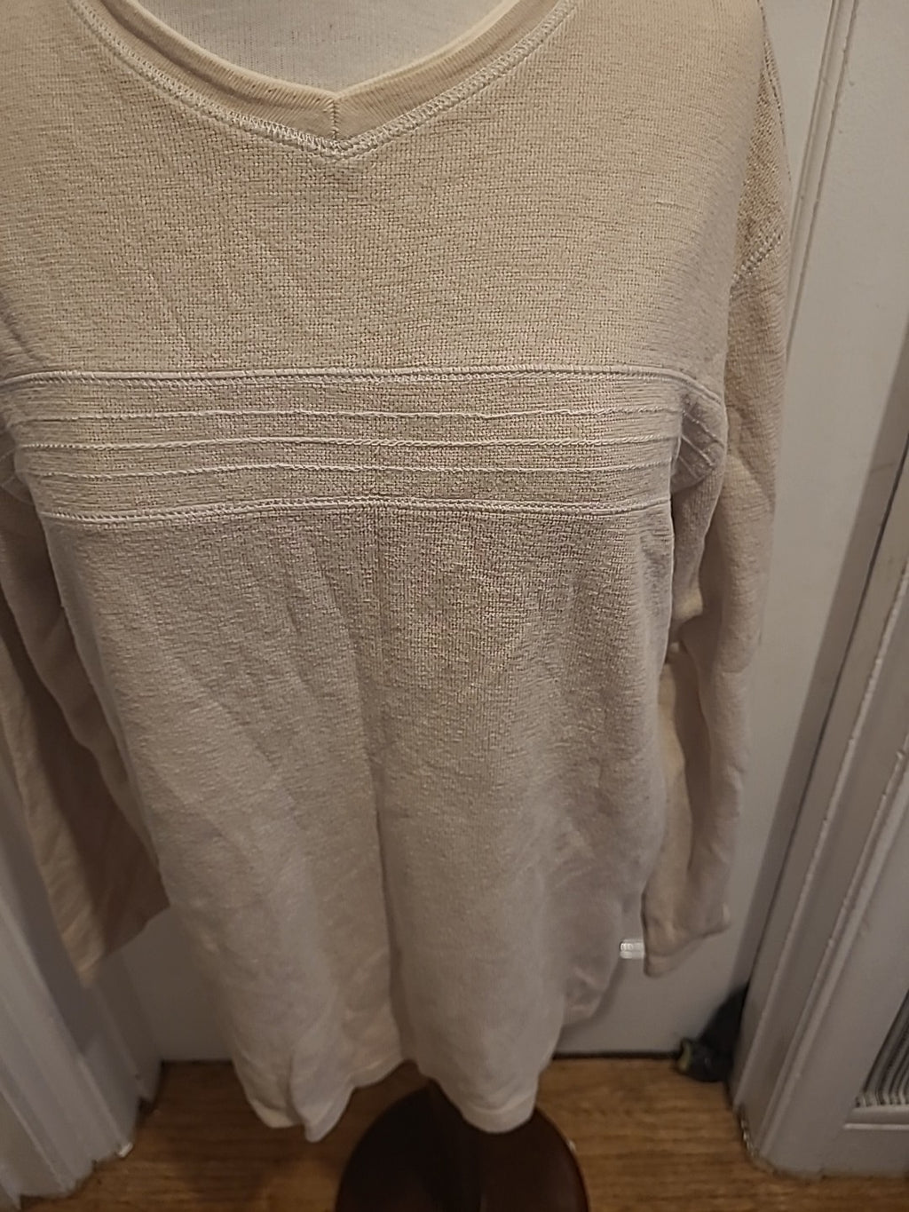 Mens Maine Size Medium Beige V Neck Long Sleeved Pullover Jumper
