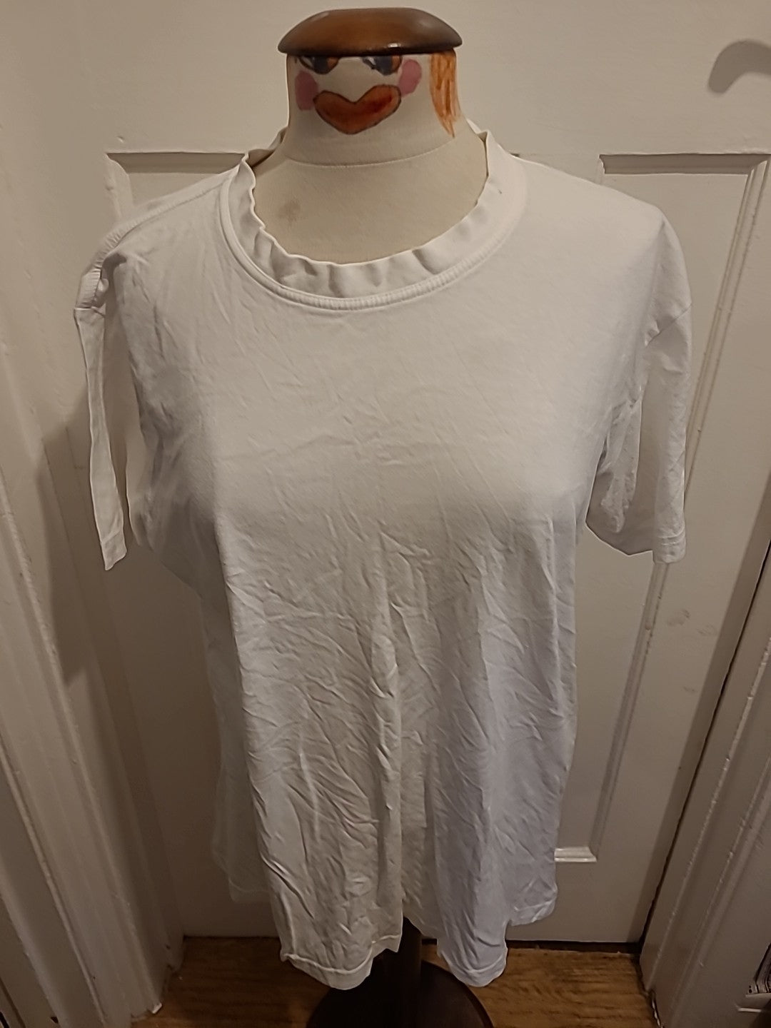 Mens Coconut Island Size Large White Short Sleeved Tshirt