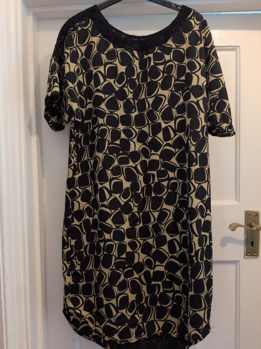 Per Una 14 Black And Green Lined Short Sleeve Dress