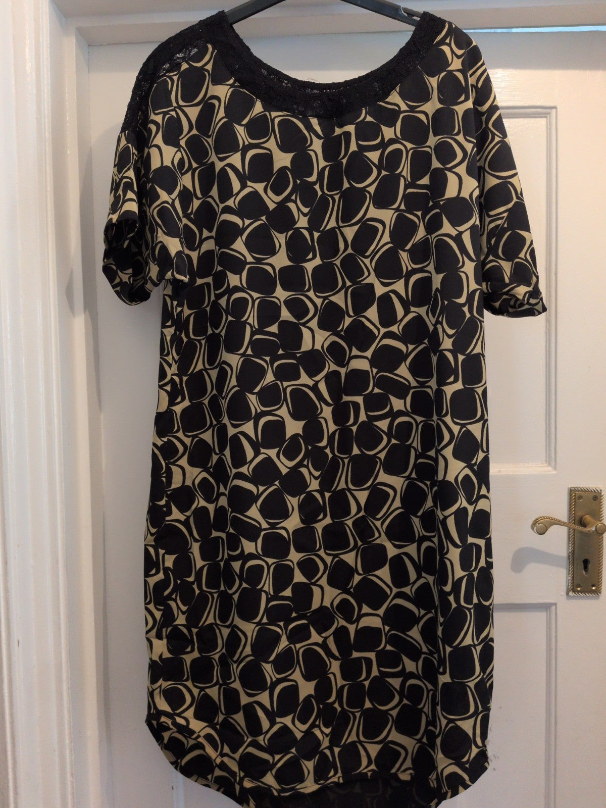 Per Una 14 Black And Green Lined Short Sleeve Dress