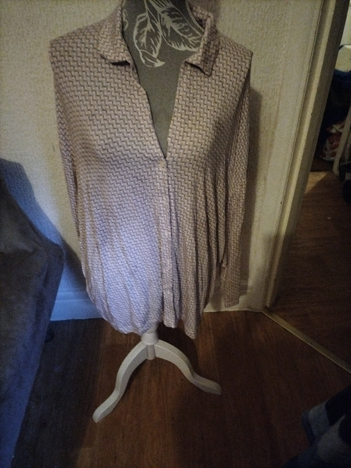 Ladies Primark XL Multi Color Long Sleeve Blouse