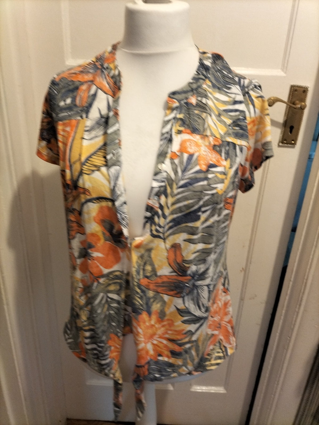 Ladies Roman Size 12 Multicoloured Floral Short Sleeved V Neck Blouse