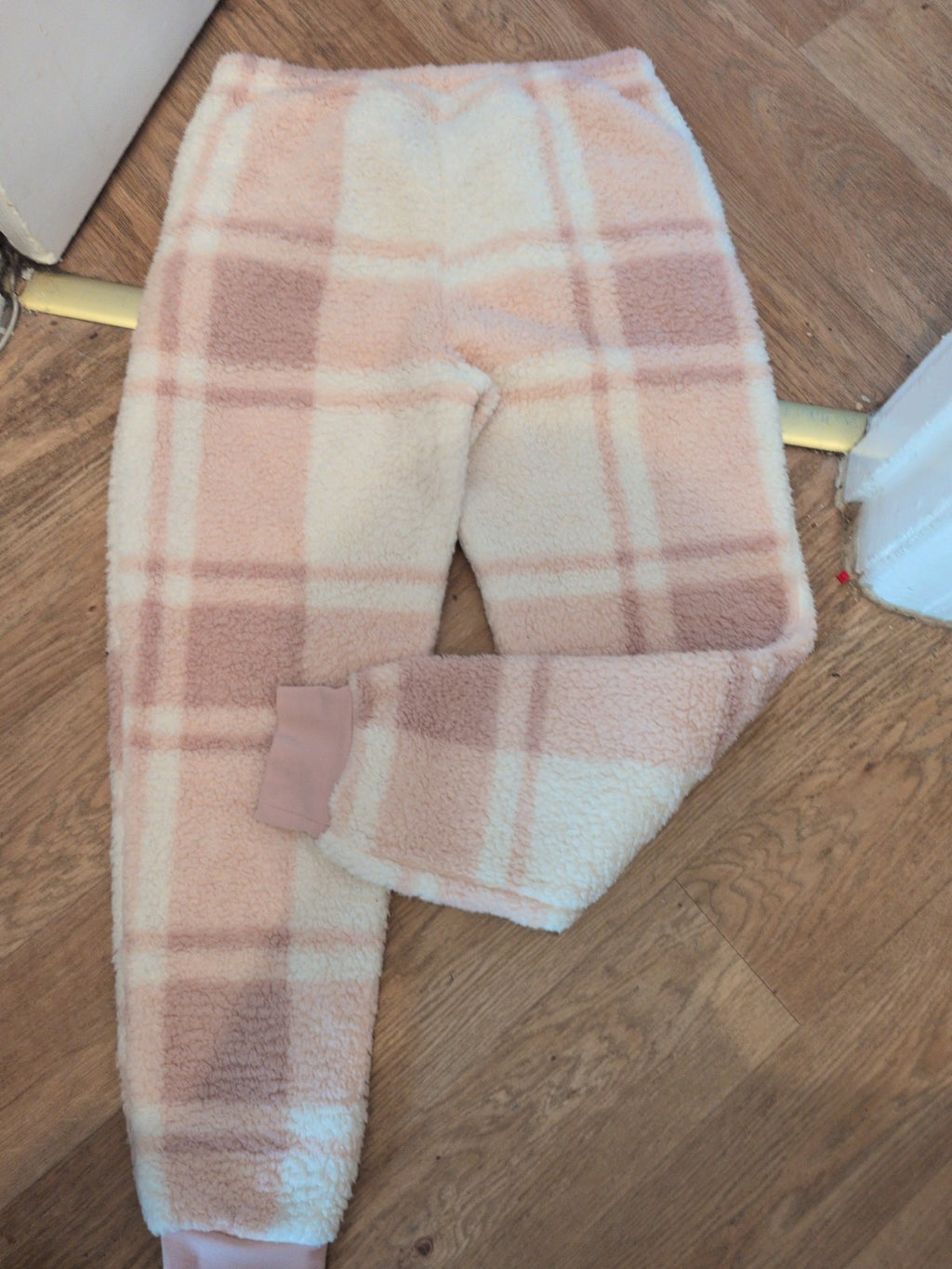 George 12-14 Pink And White Fluffy Elasticated Pyjama Bottoms