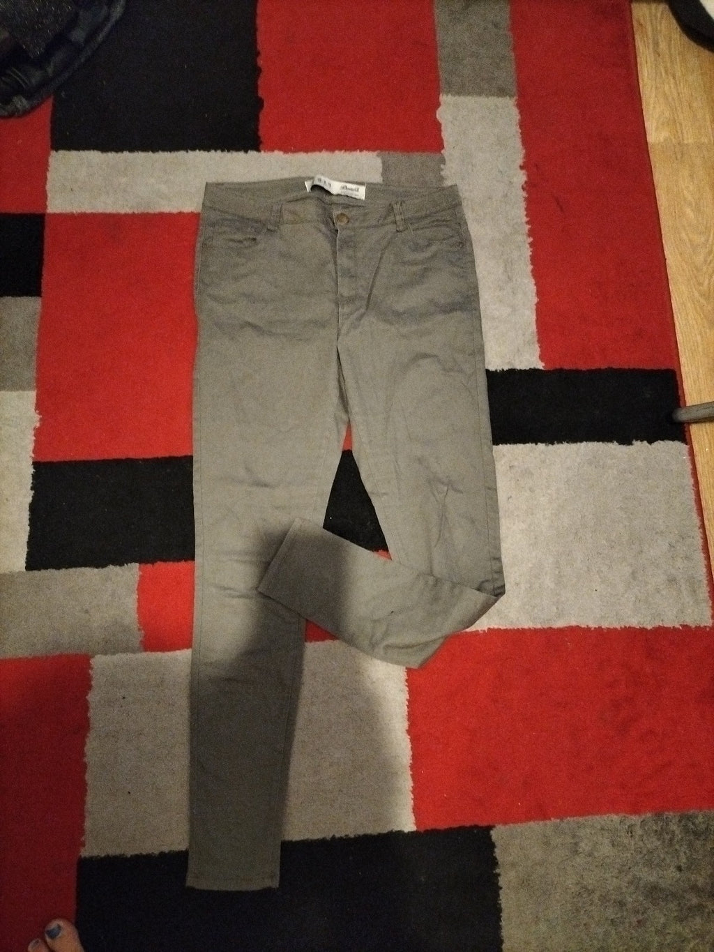Ladies Denim&Co Size 12 Sage Green Jeans