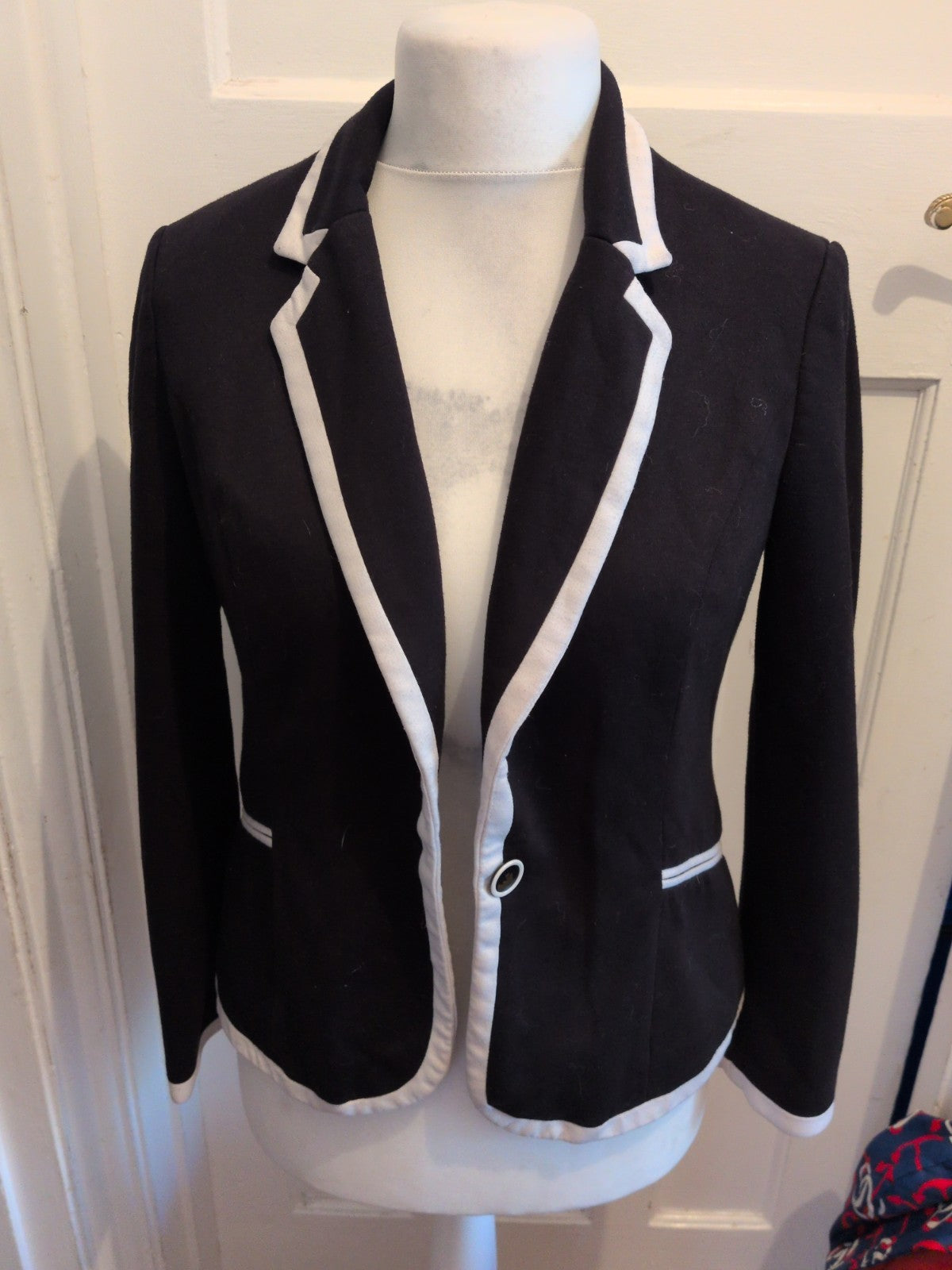 Ladies Per Una 12 Black With White Trim Blazer