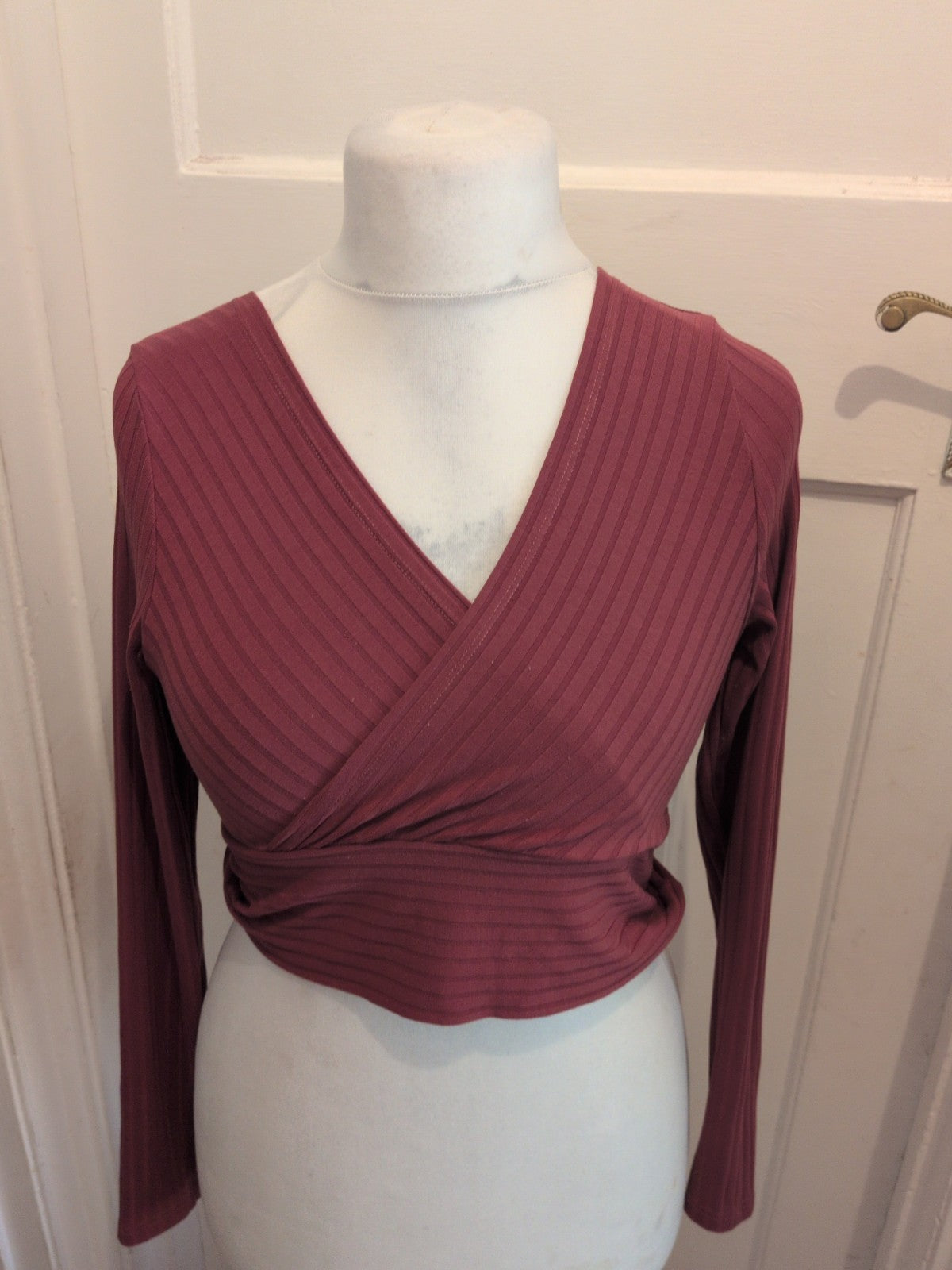 Ladies Shein Size Large Deep Red Long Sleeve V Neck T-shirt