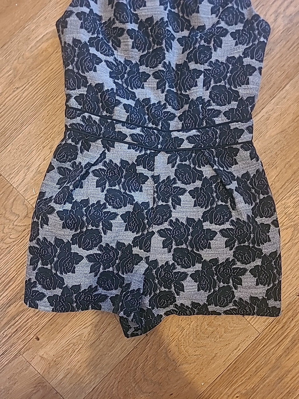 Ladies Warehouse Size 10 Grey Black Rose Detailed Playsuit