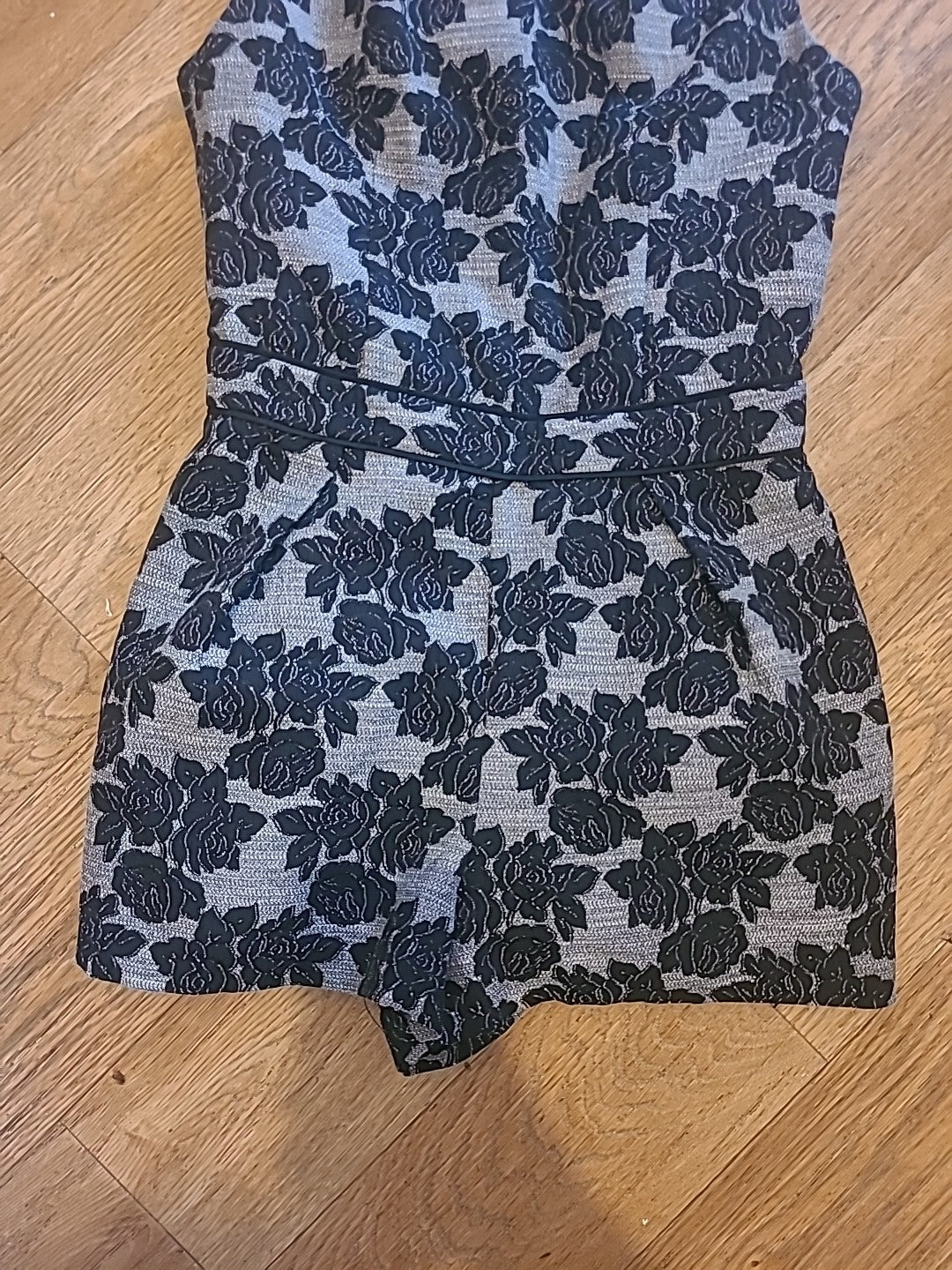 Ladies Warehouse Size 10 Grey Black Rose Detailed Playsuit