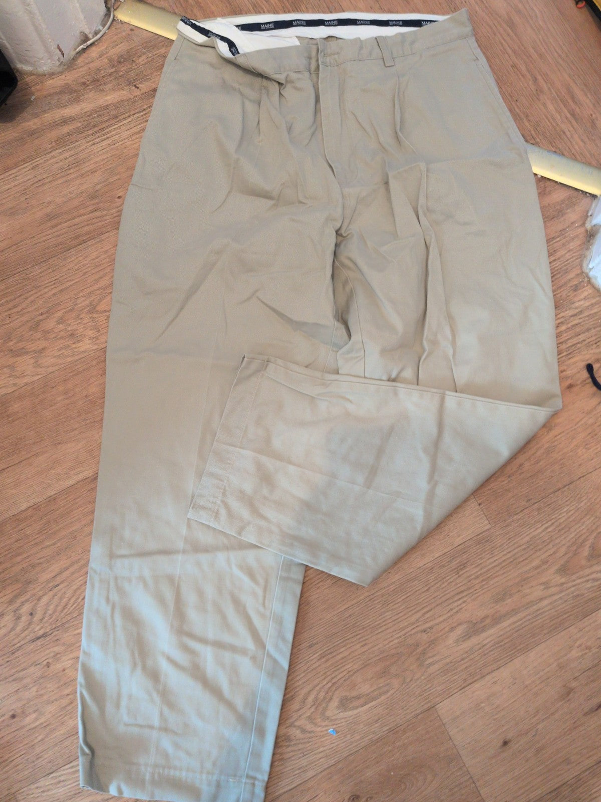 Maine New England 36R Stone Trousers Chino