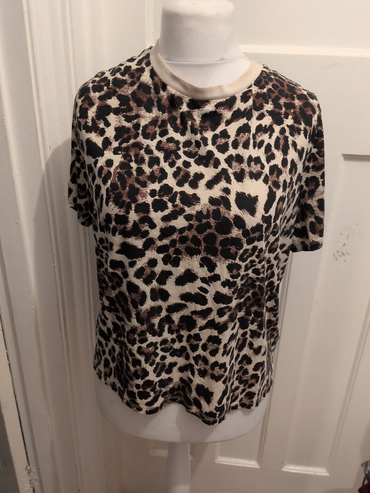 Primark XL Leopard Print Short Sleeve T-shirt Ladies Relaxed Fit