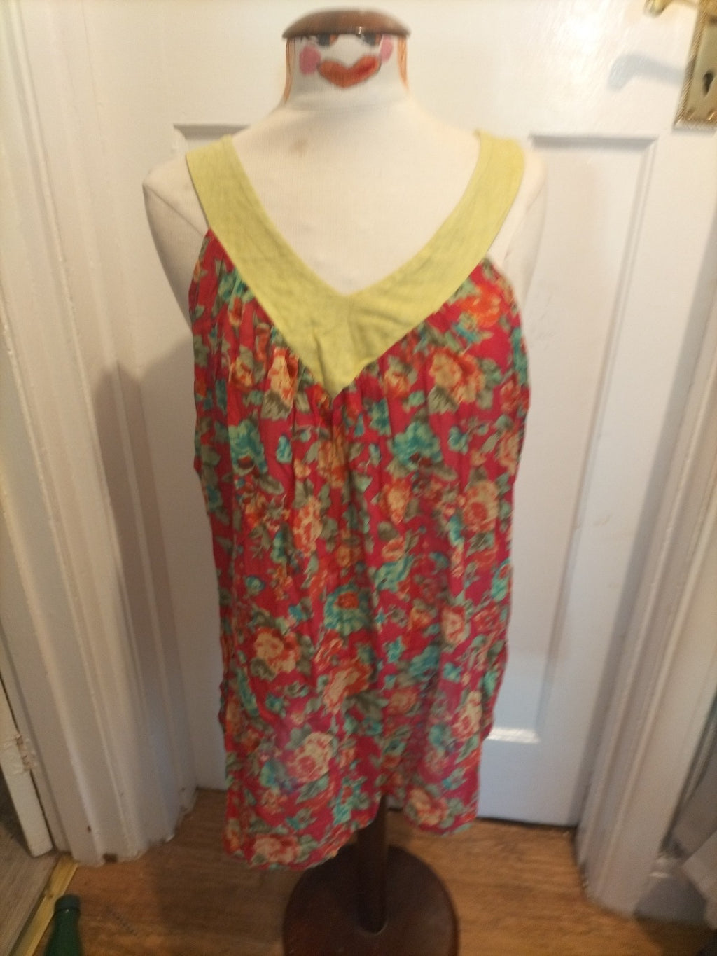 Ladies Hot Body Size Medium Multicoloured Semi See Through Sleeveless Blouse