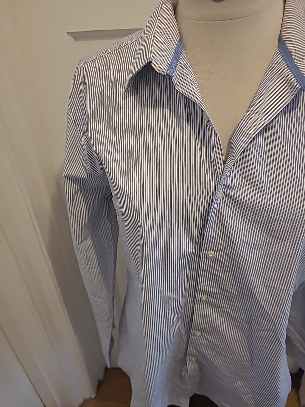 Mens Limited Edition Size 16" Blue Black White Striped Long Sleeved Slim Fit...