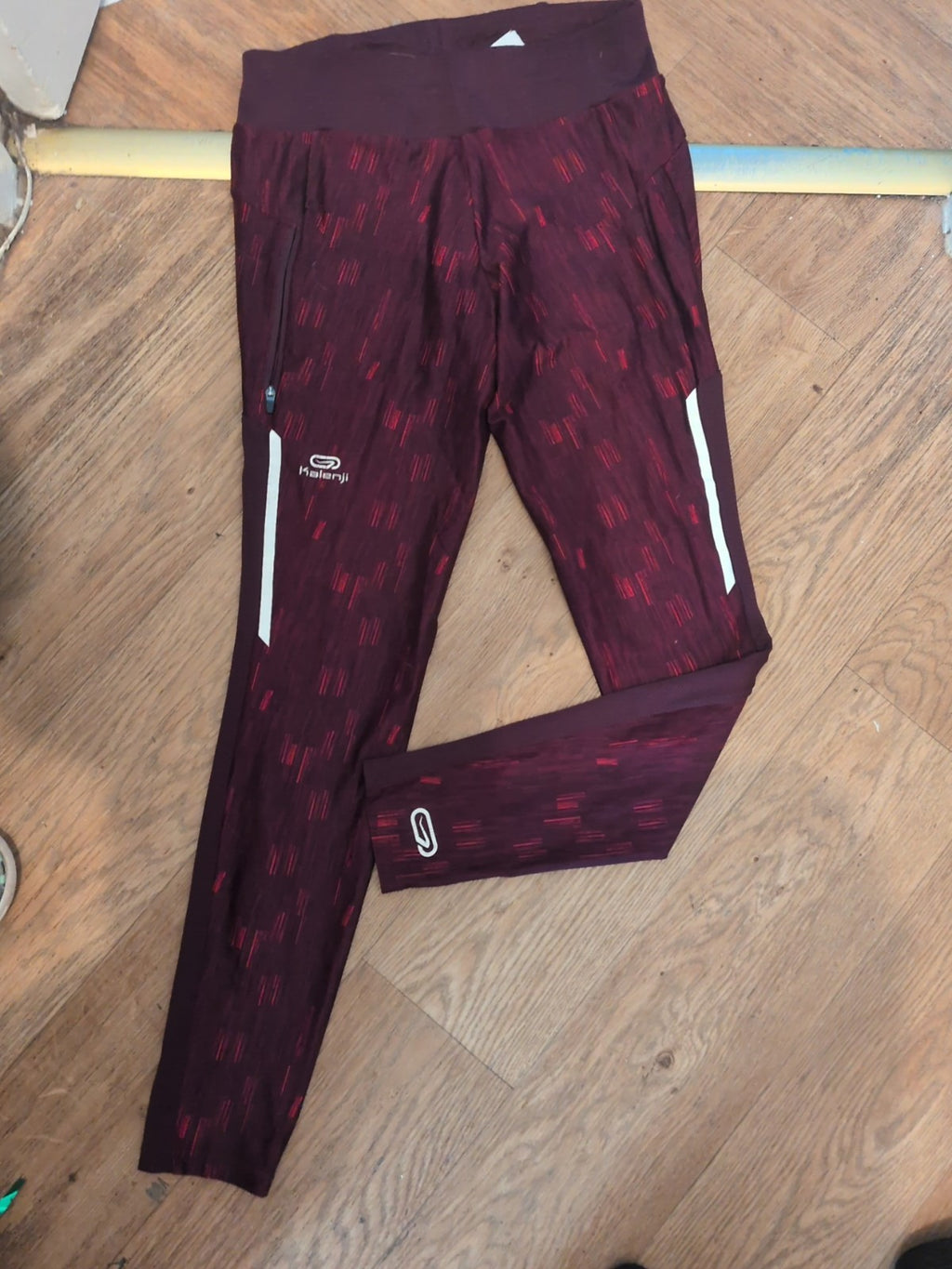 Decathlon S/M Purple Leggings