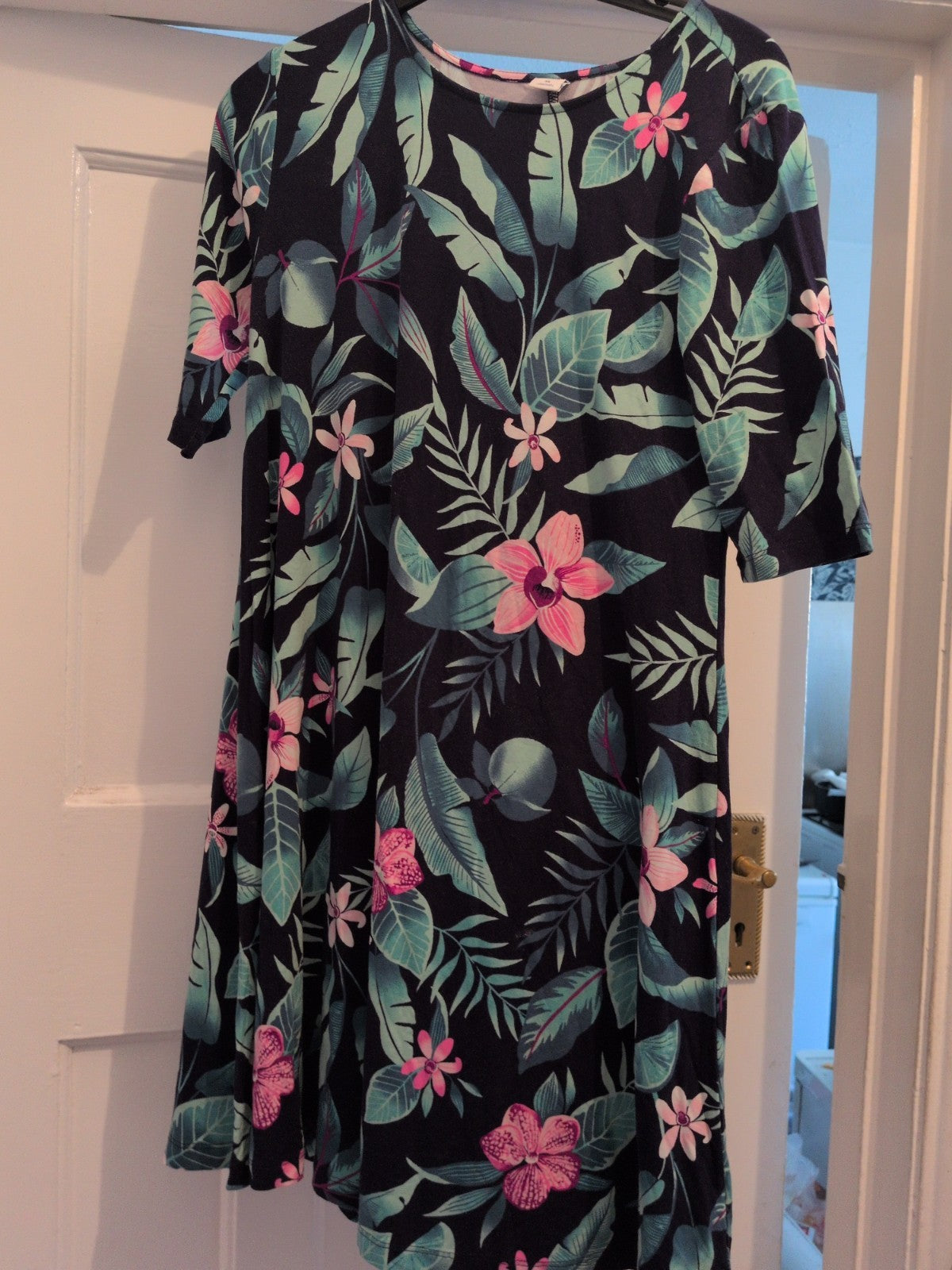 Old Navy XS Navy Floral Short Sleeve Dress