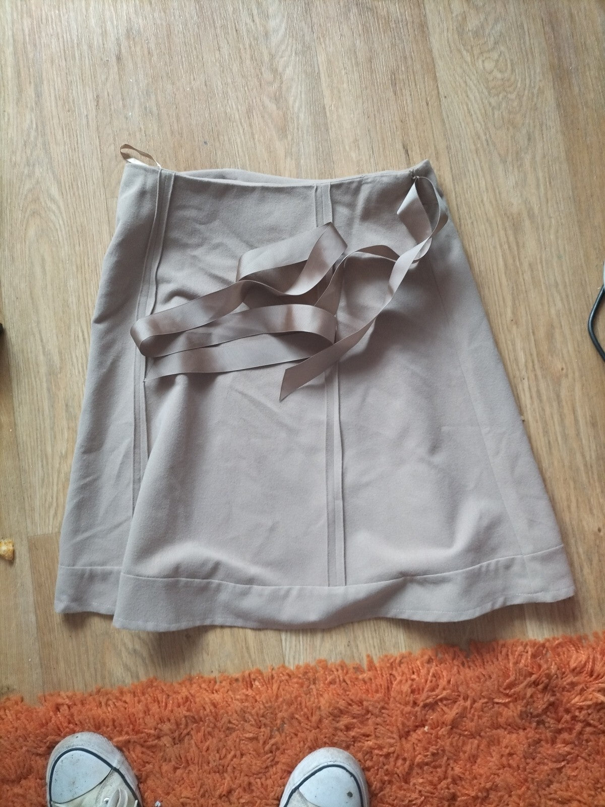 Ladies BM Size 12 Beige Skirt